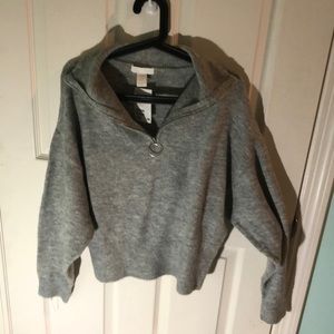 HM gray half zip sweater